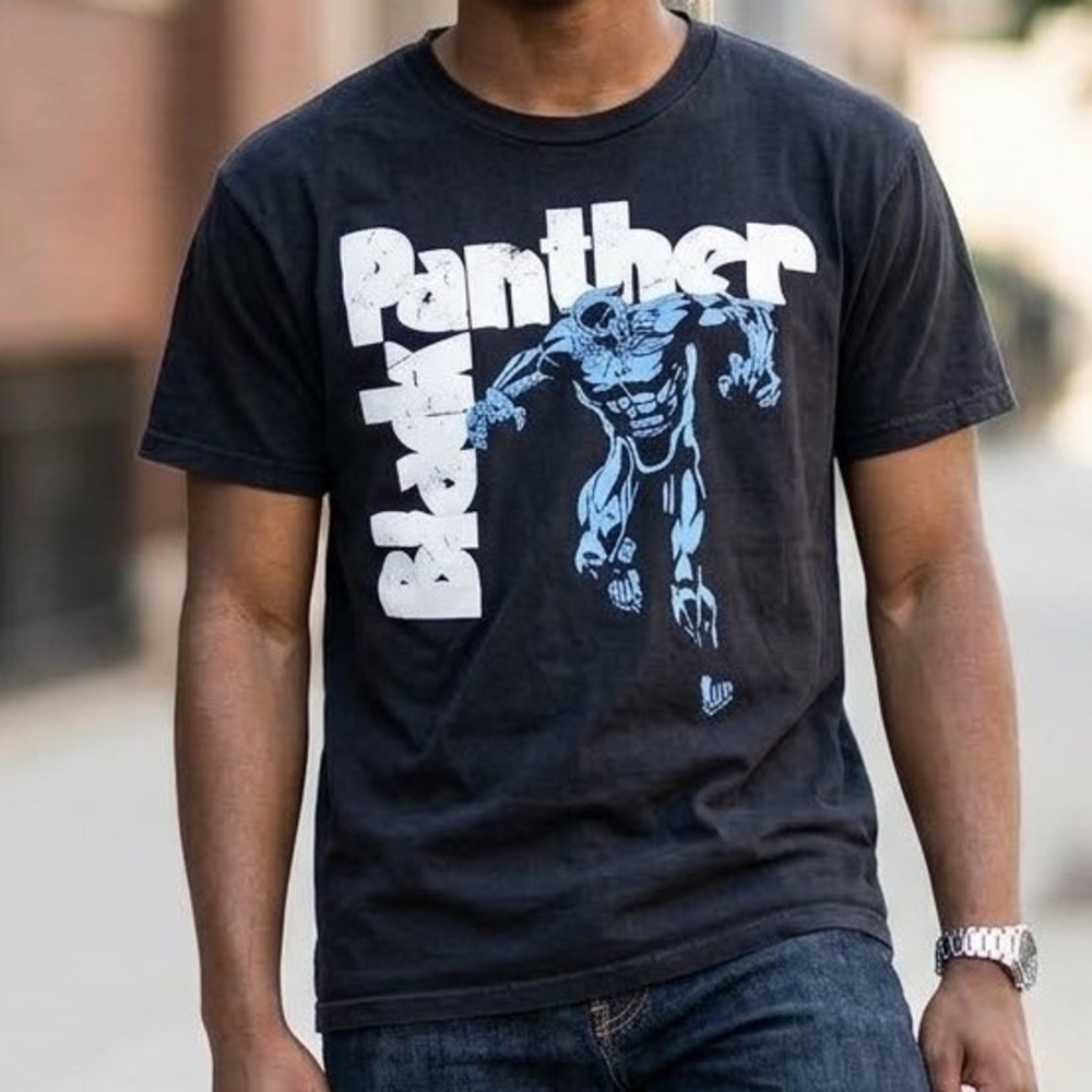 Marvel Black Panther Graphic T-Shirt Mens Medium Black Short Sleeve Comic Tee
